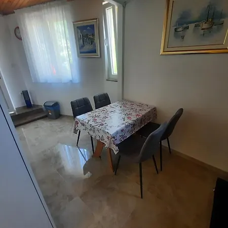 Apartment Dundovic Frankovic Moscenicka Draga